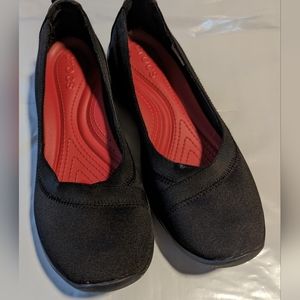 Crocs Black Ballet Flats, Size 6M